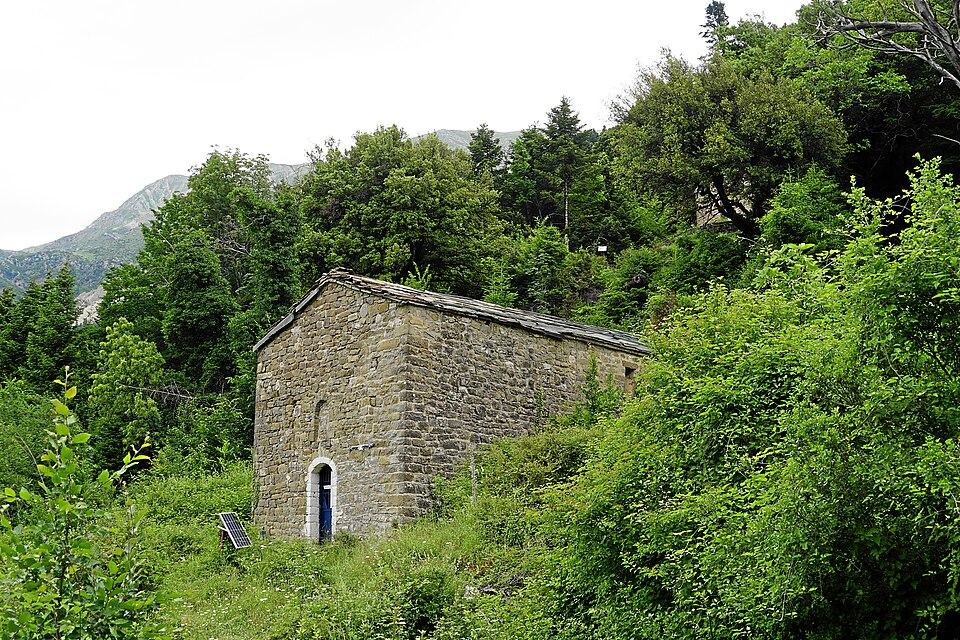 Eine kleine Steinkirche bei Melissourgoi